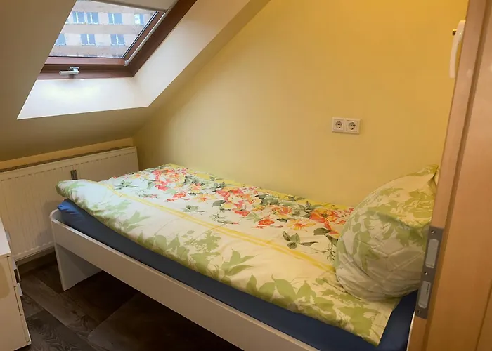 Modernes Apartment 3 Mit 5 Schlafzimmer 8 Einzelne Betten
