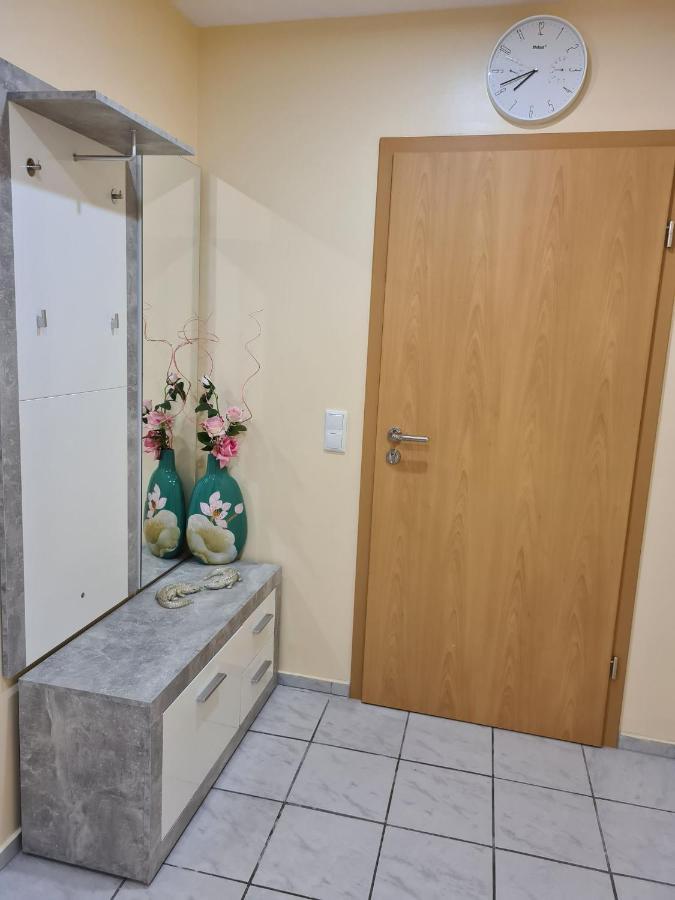 Apartment Modernes 3 Mit 5 Schlafzimmer 8 Einzelne Betten Dortmund