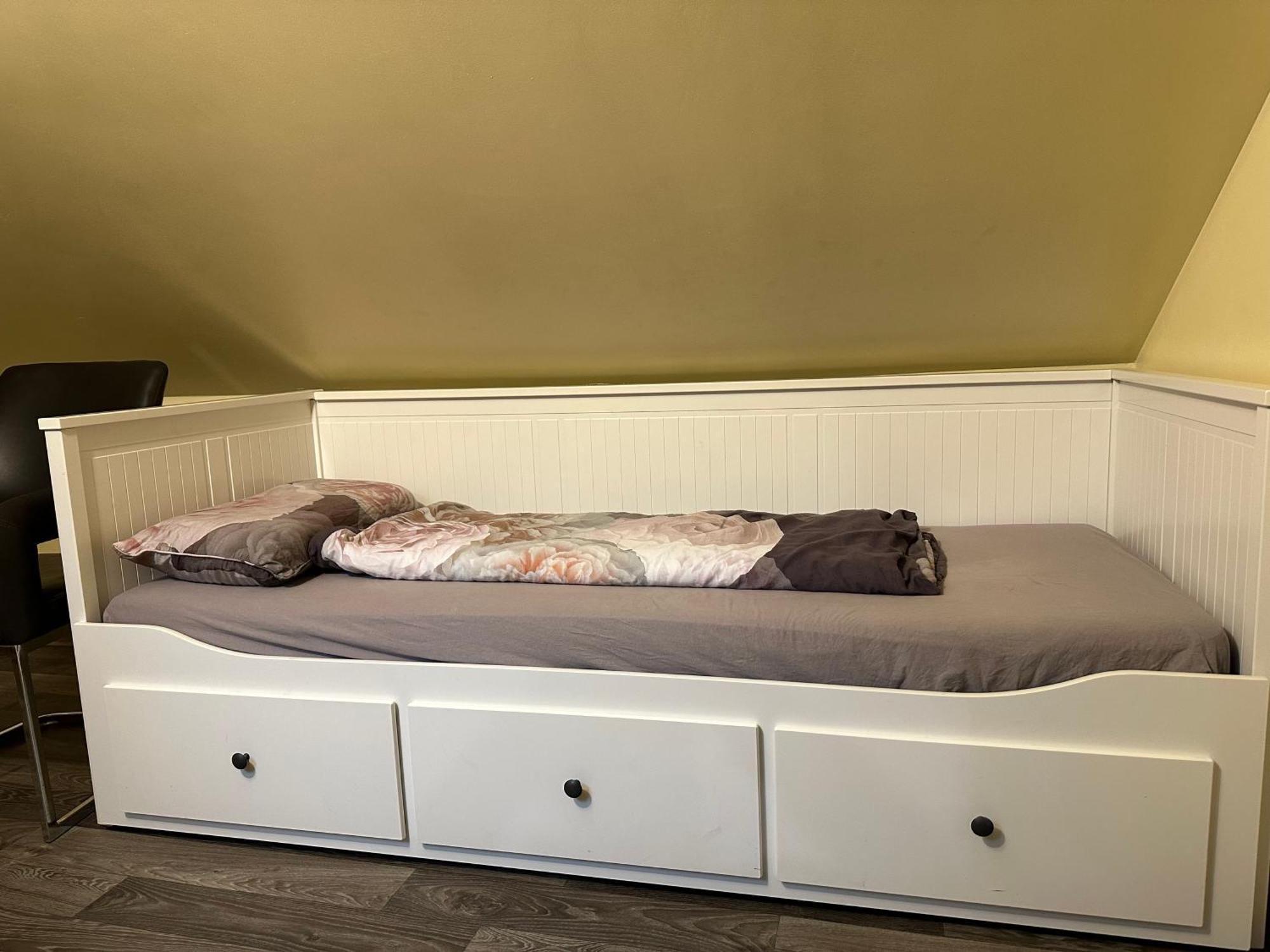 Apartment Modernes 3 Mit 5 Schlafzimmer 8 Einzelne Betten Dortmund