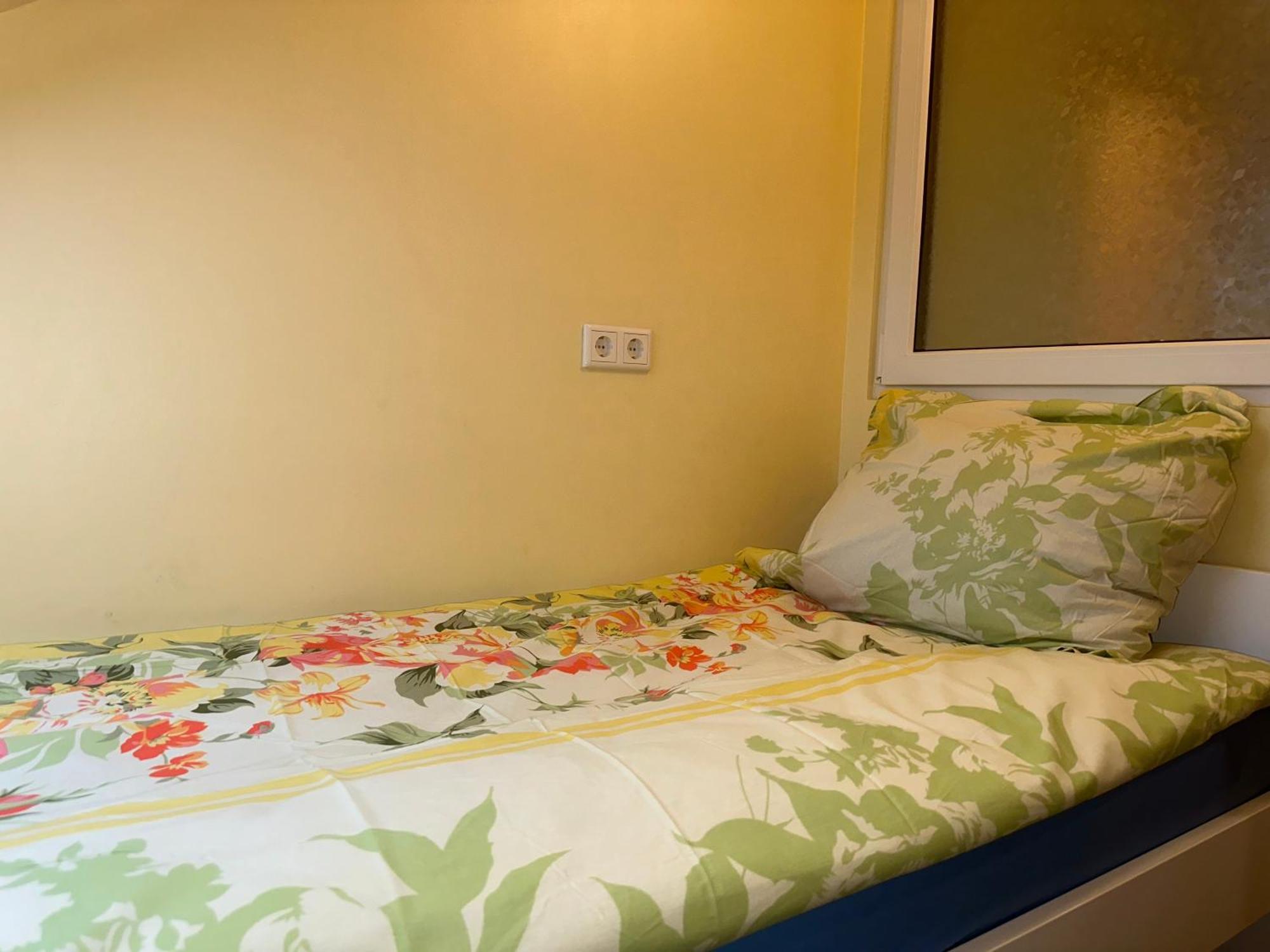 Modernes 3 Mit 5 Schlafzimmer 8 Einzelne Betten Apartment *