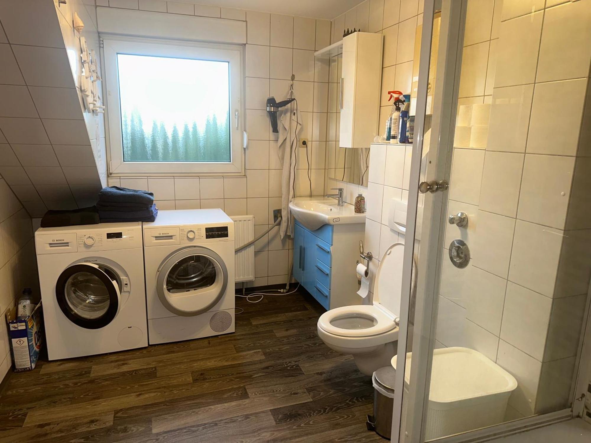 Apartment Modernes 3 Mit 5 Schlafzimmer 8 Einzelne Betten Dortmund