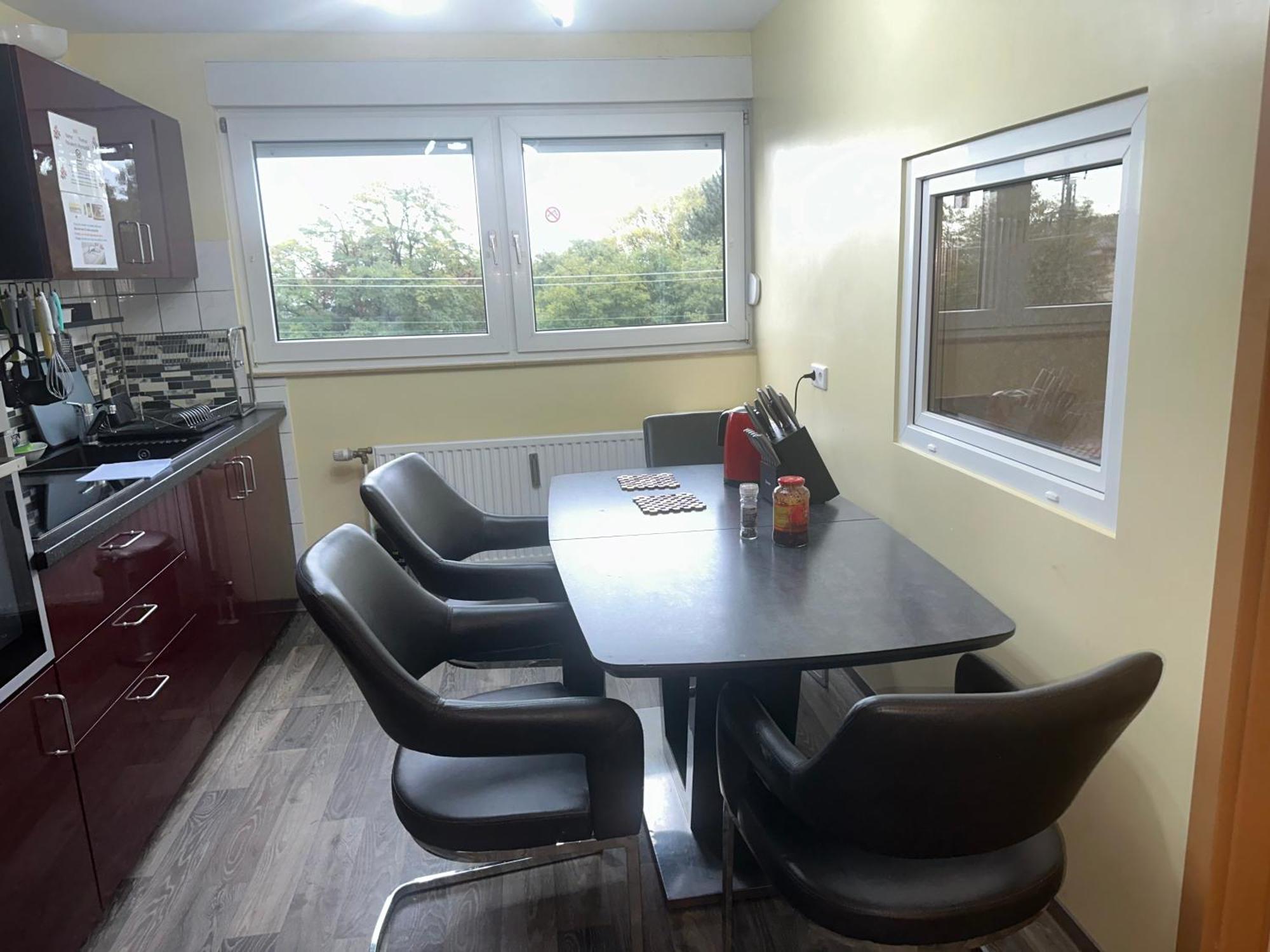 Modernes 3 Mit 5 Schlafzimmer 8 Einzelne Betten