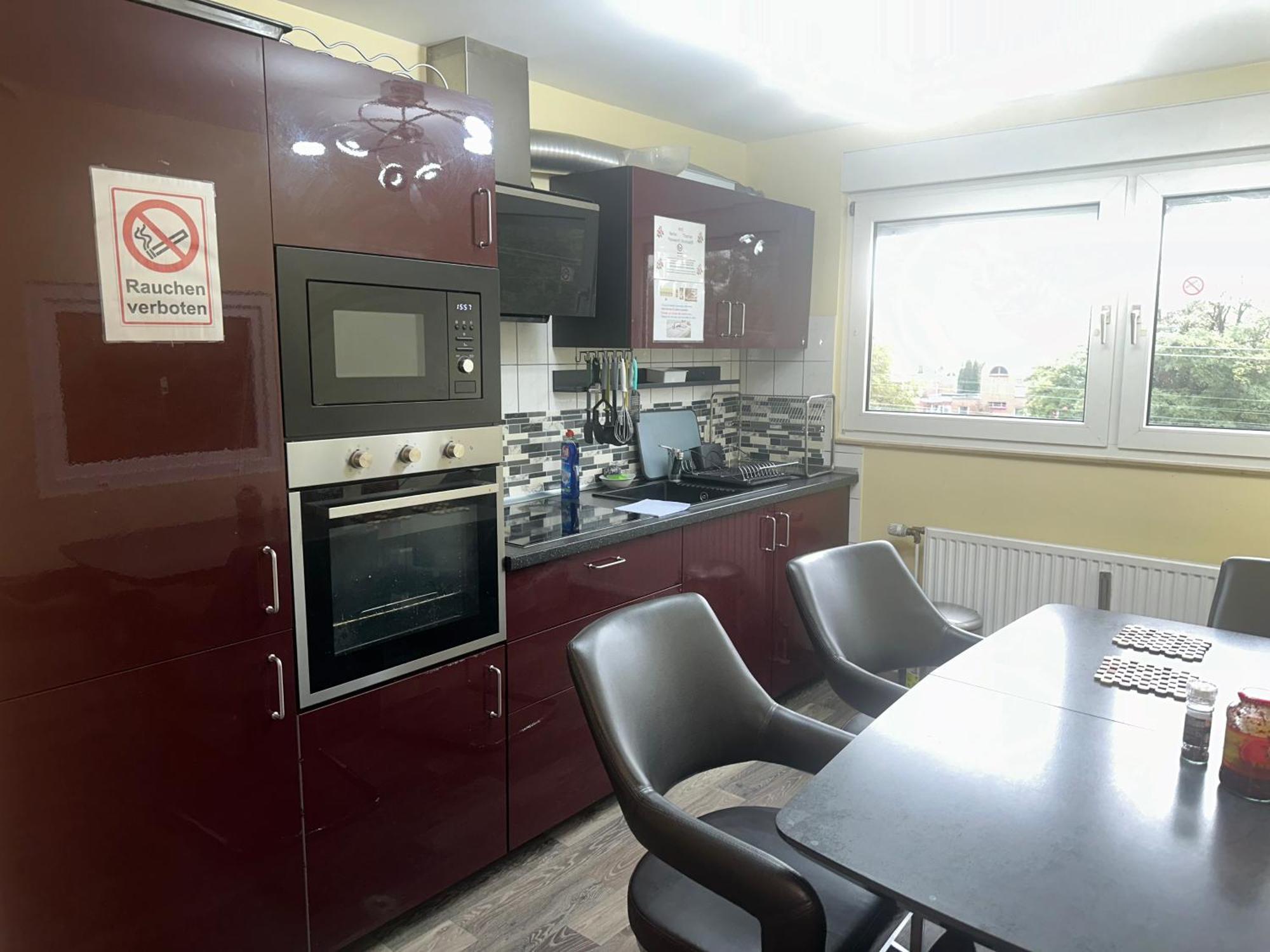 Modernes 3 Mit 5 Schlafzimmer 8 Einzelne Betten Apartment